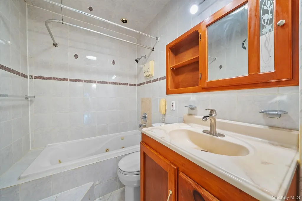 266 E 37th Street Brooklyn NY 11203