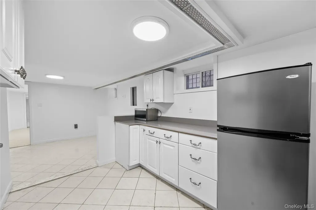 266 E 37th Street Brooklyn NY 11203