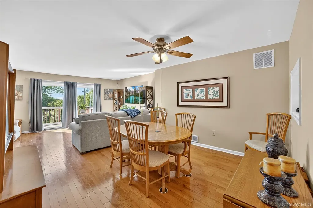 204 Mallard Way Peekskill NY 10566