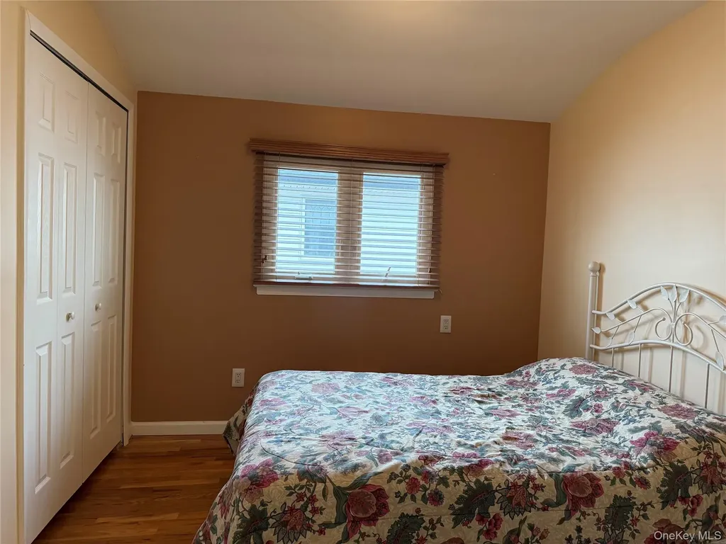 867 Sinclair Avenue Staten Island NY 10309