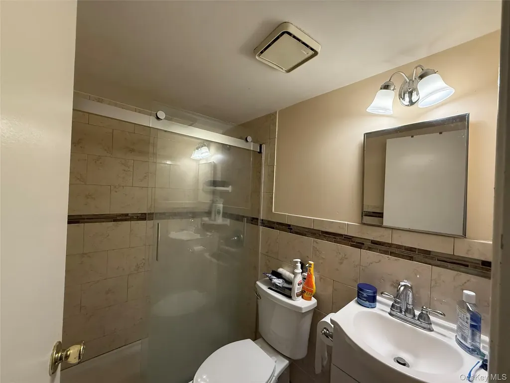 867 Sinclair Avenue Staten Island NY 10309