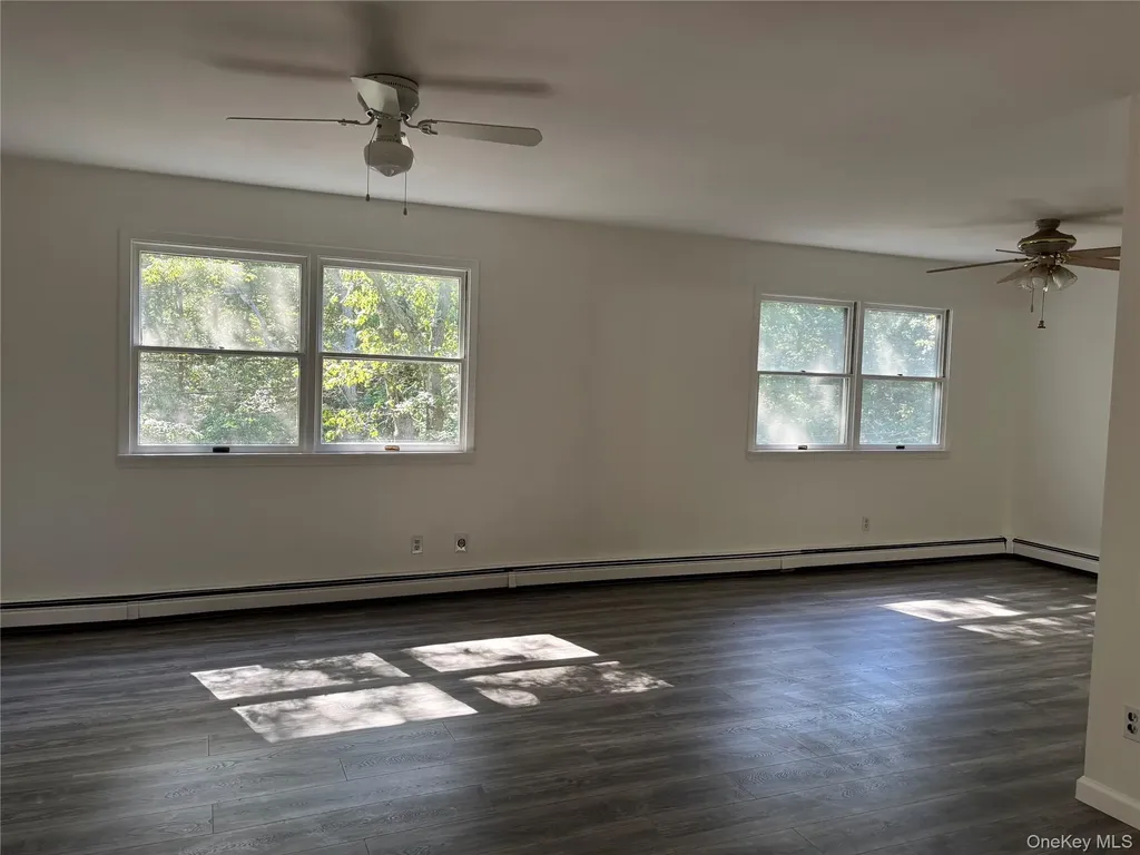 679A Meadow Road Smithtown NY 11787