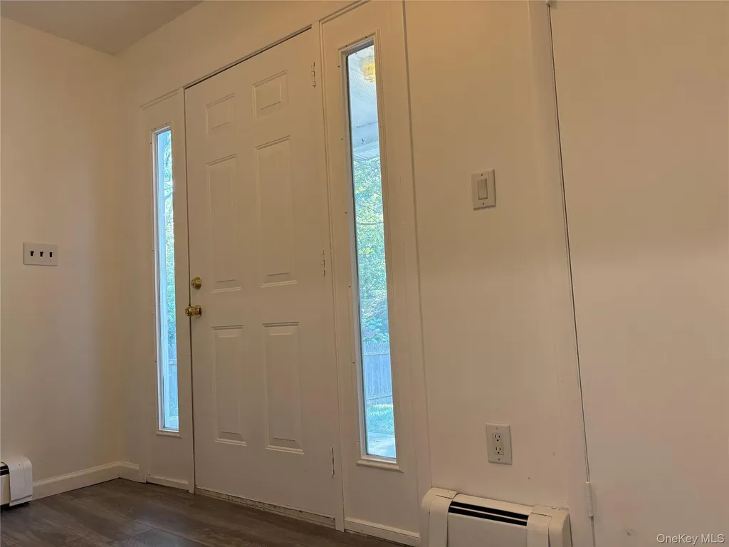 679A Meadow Road Smithtown NY 11787