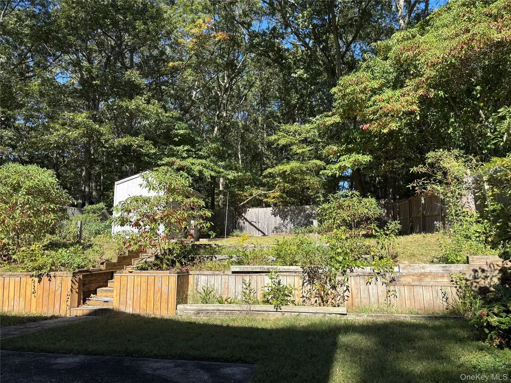 679A Meadow Road Smithtown NY 11787
