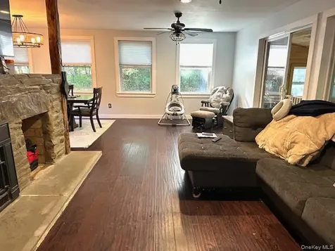 32 Greentree Drive N Hyde Park NY 12538