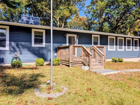 32 Greentree Drive N Hyde Park NY 12538