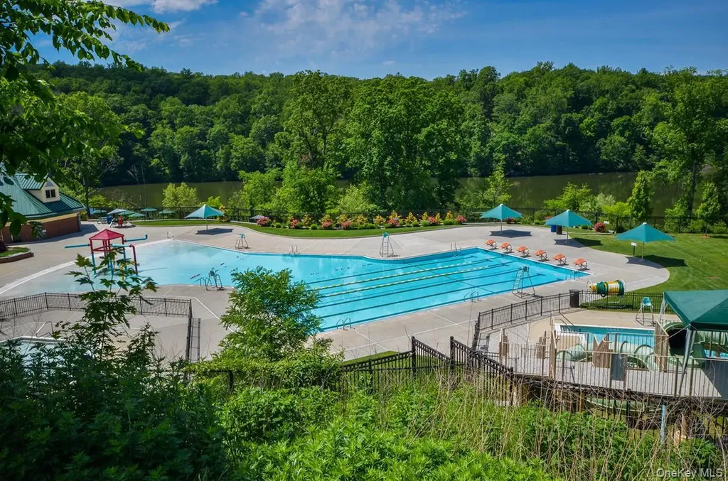 404 Columbus Avenue West Harrison NY 10604