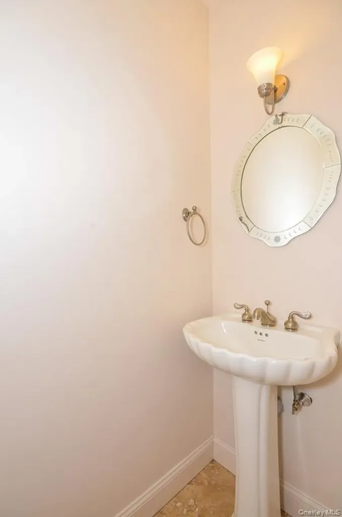 404 Columbus Avenue West Harrison NY 10604