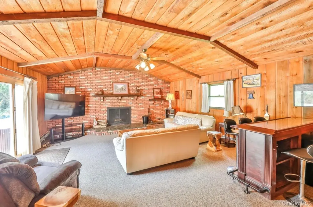 170 Maplecrest Road Windham NY 12496