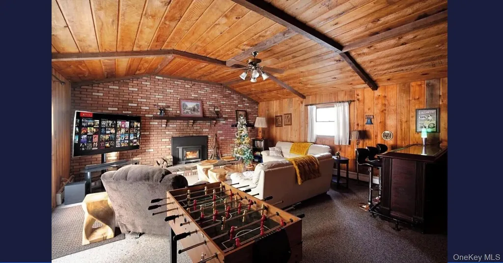 170 Maplecrest Road Windham NY 12496
