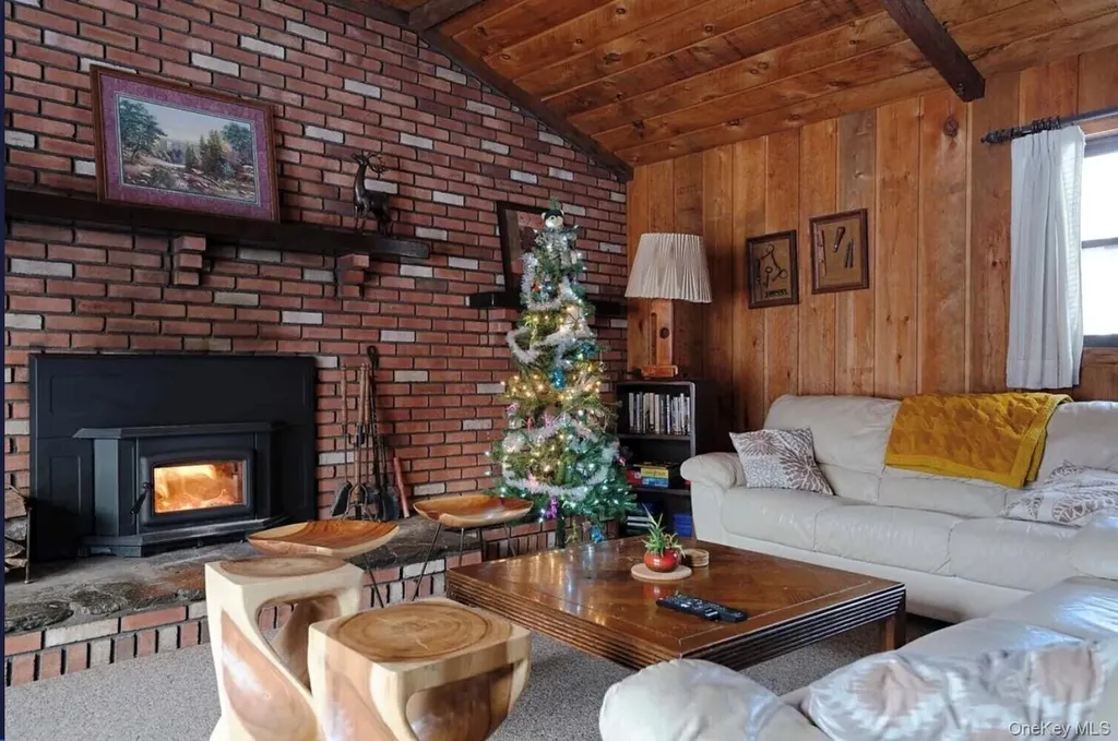 170 Maplecrest Road Windham NY 12496
