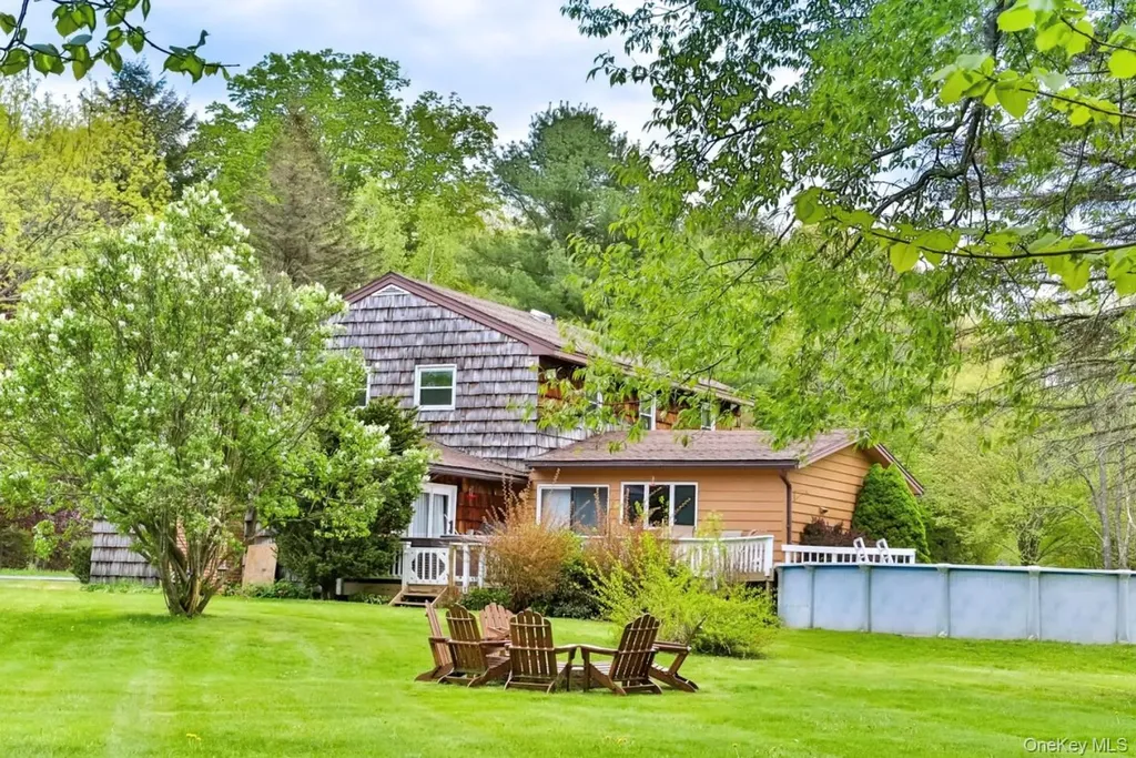170 Maplecrest Road Windham NY 12496