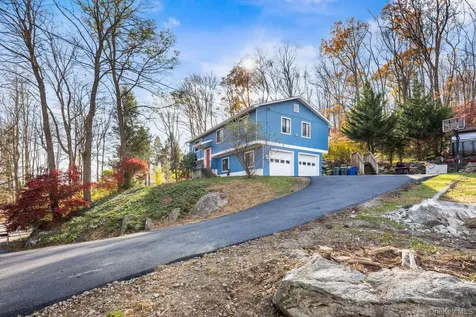 97 Old Road Brewster NY 10509