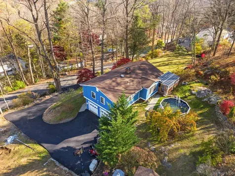 97 Old Road Brewster NY 10509