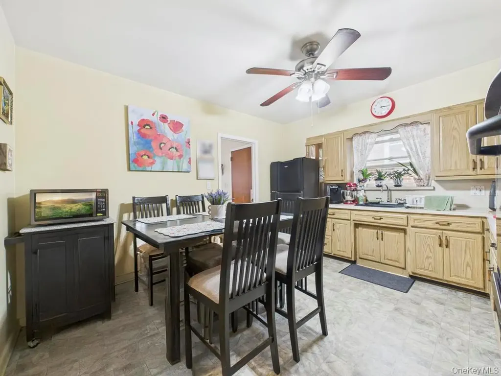 120-28 Graham Court Flushing NY 11354