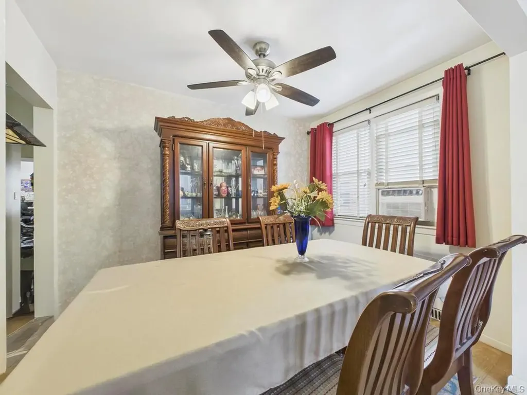 120-28 Graham Court Flushing NY 11354