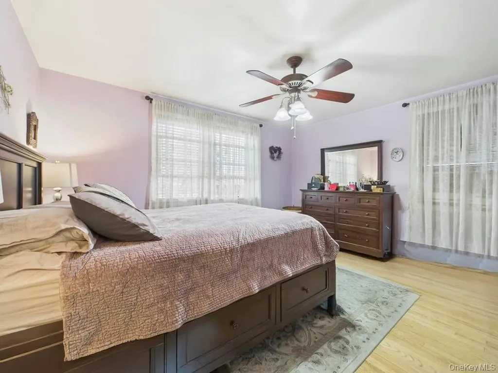 120-28 Graham Court Flushing NY 11354