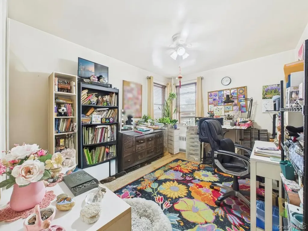 120-28 Graham Court Flushing NY 11354