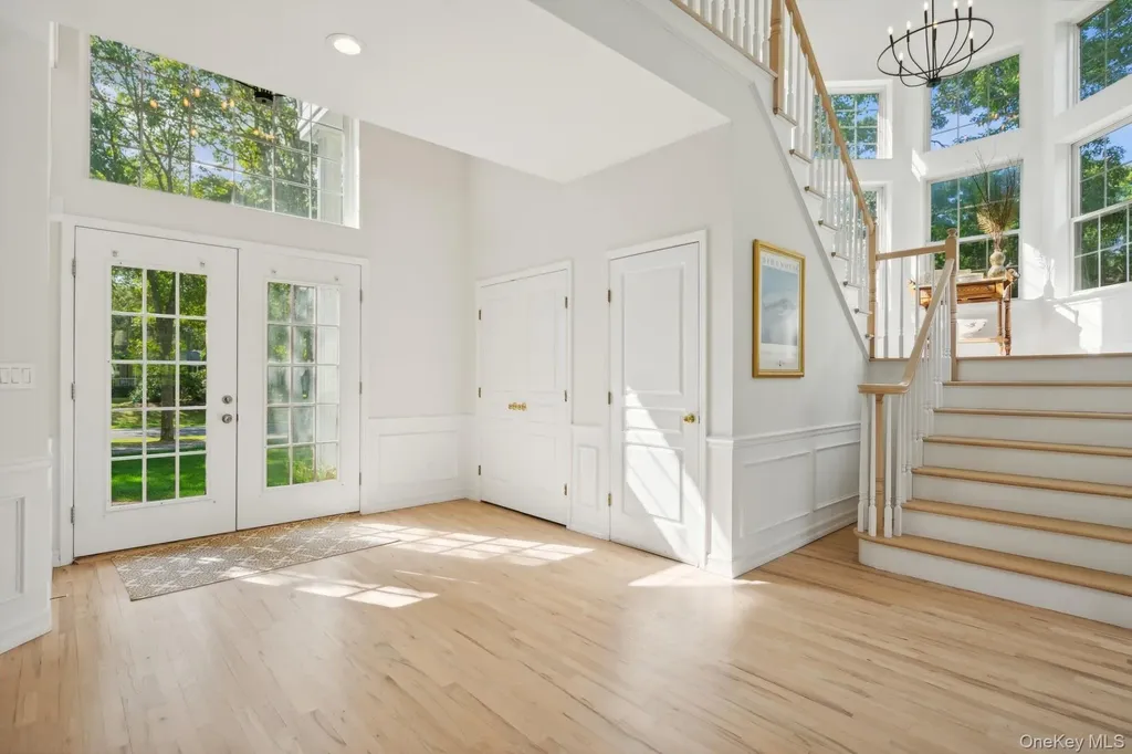 35 Hollow Lane Westhampton NY 11977