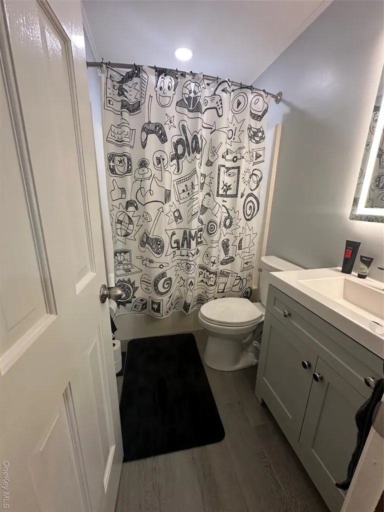 125 Pinebrook Drive Hyde Park NY 12538