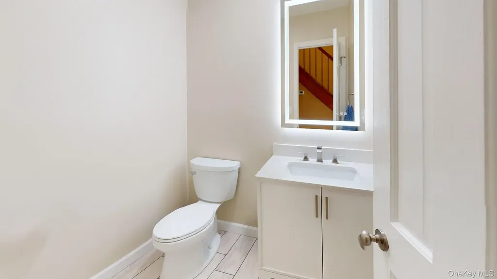 125 Pinebrook Drive Hyde Park NY 12538
