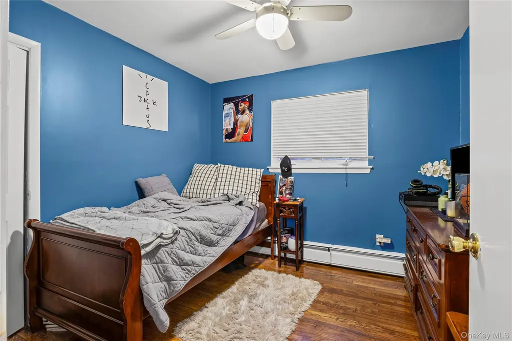 2495 Navy Place Bellmore NY 11710