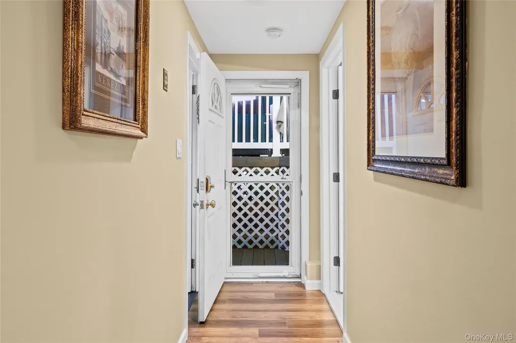 2495 Navy Place Bellmore NY 11710
