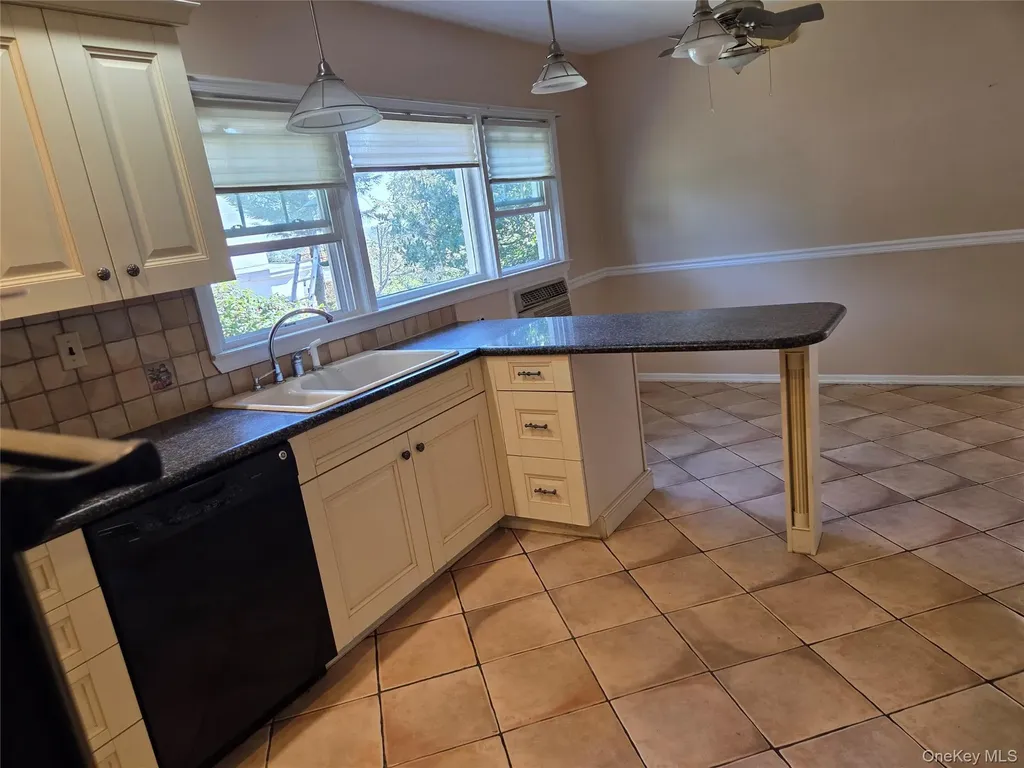 173 Underhill Street Yonkers NY 10710