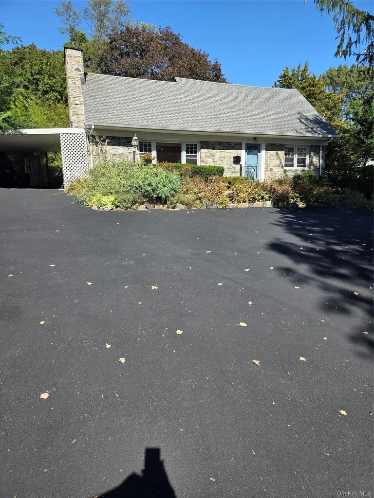 173 Underhill Street Yonkers NY 10710