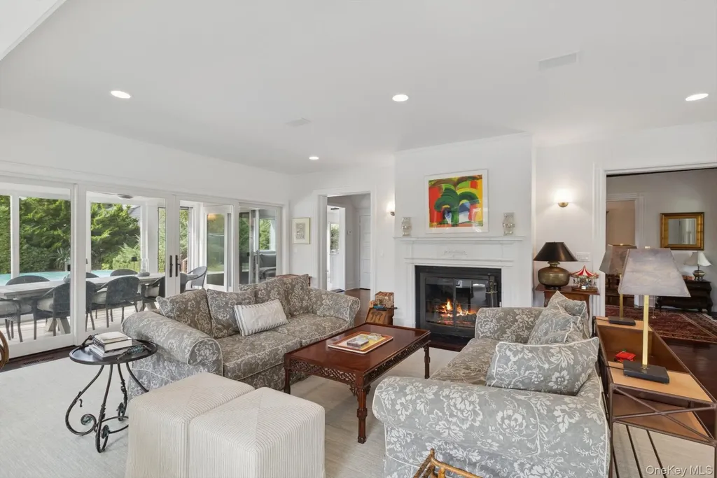 91 Beach Lane Westhampton Beach NY 11978