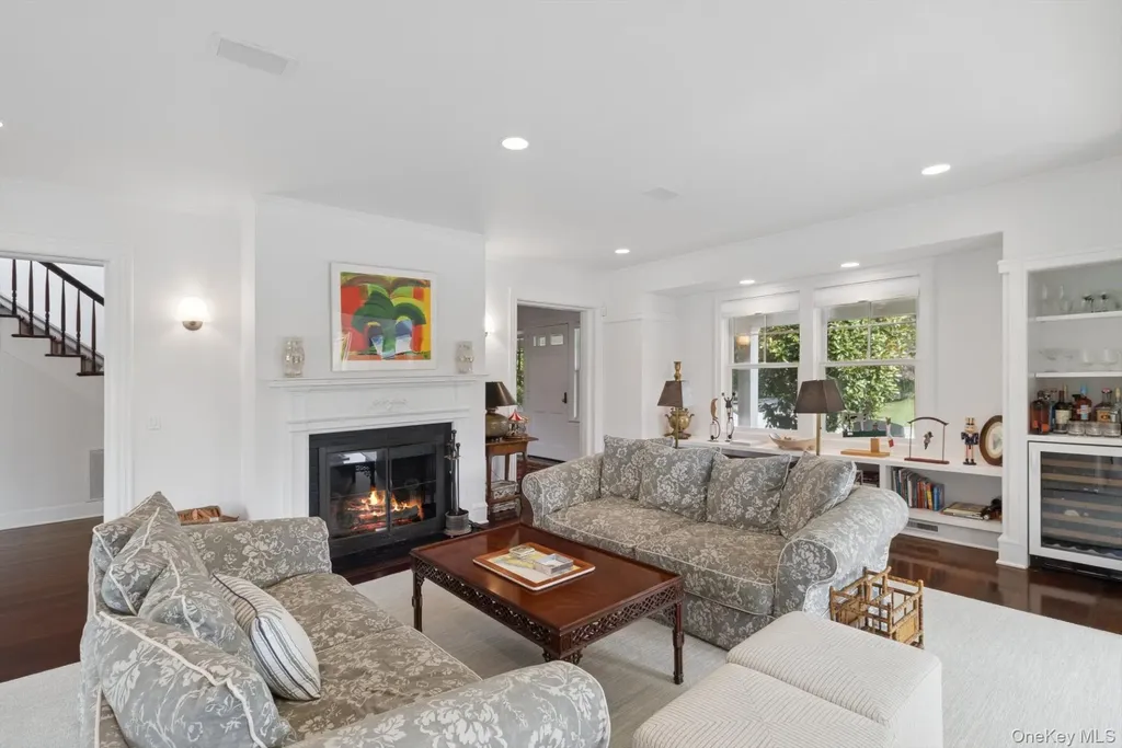 91 Beach Lane Westhampton Beach NY 11978