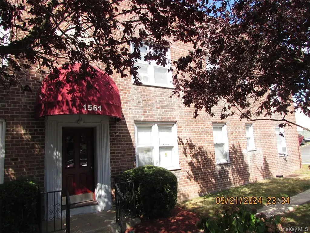 1561 Central Park Avenue Yonkers NY 10710