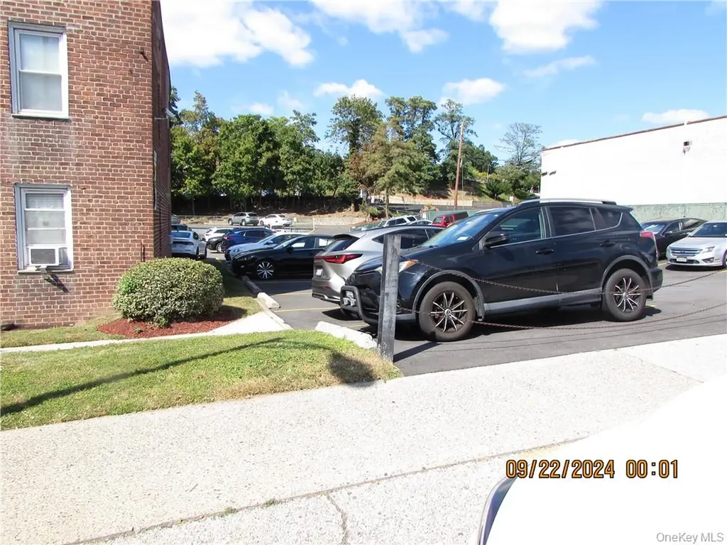 1561 Central Park Avenue Yonkers NY 10710
