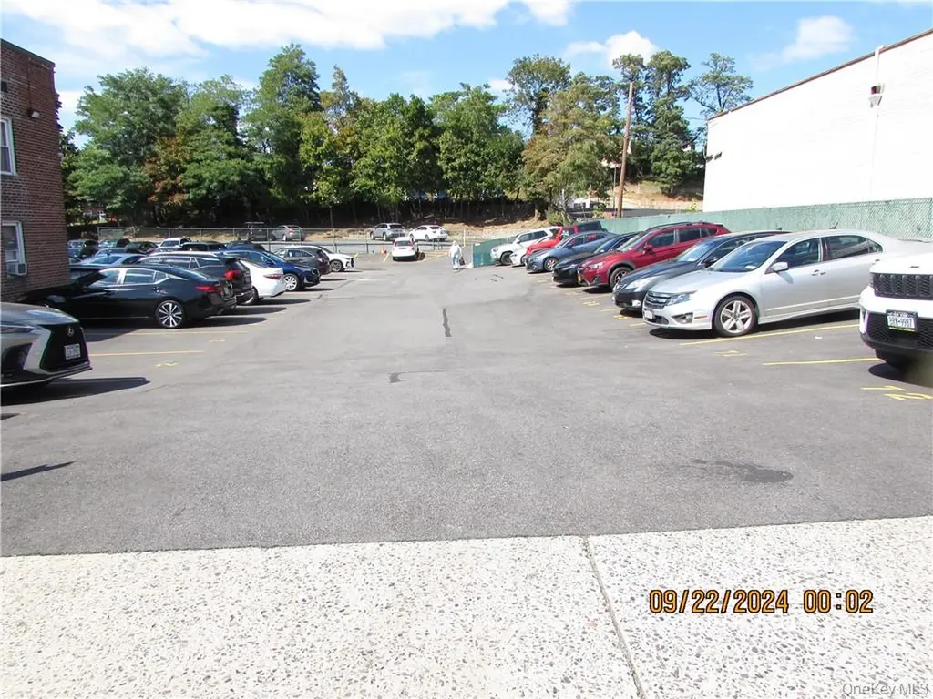 1561 Central Park Avenue Yonkers NY 10710
