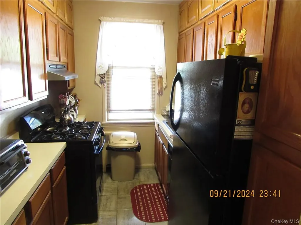 1561 Central Park Avenue Yonkers NY 10710