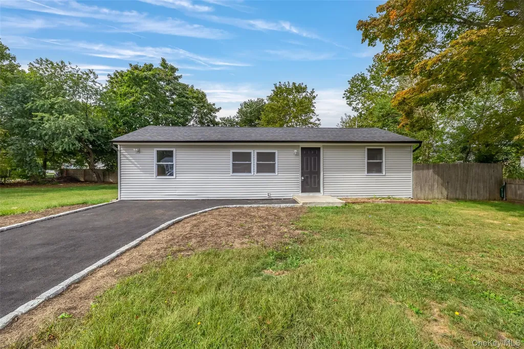 506 Scherger Avenue East Patchogue NY 11772