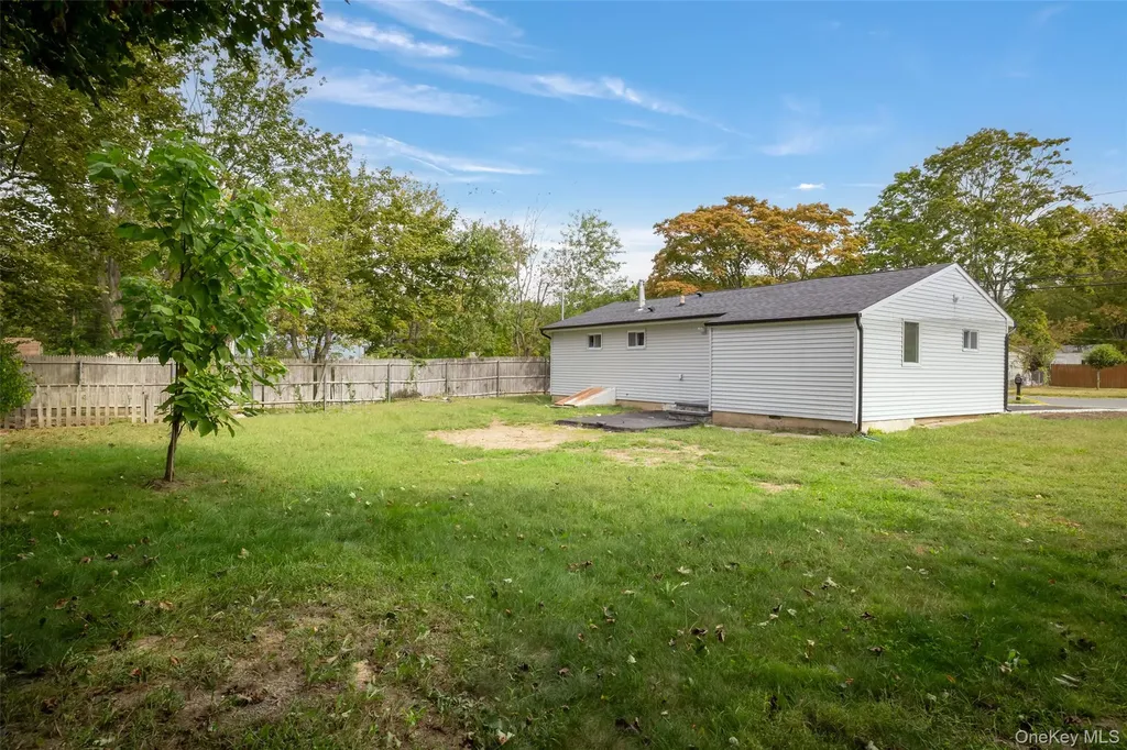 506 Scherger Avenue East Patchogue NY 11772
