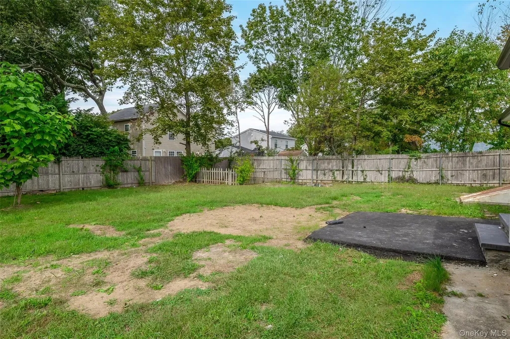 506 Scherger Avenue East Patchogue NY 11772