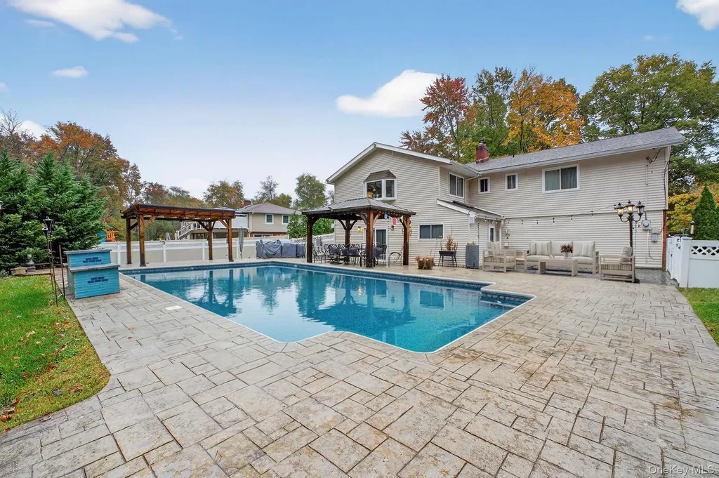74 Lyndon Road Fishkill NY 12524