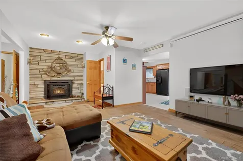 74 Lyndon Road Fishkill NY 12524