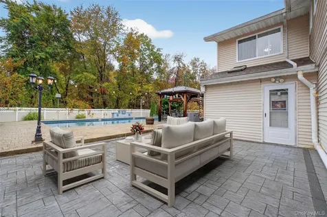 74 Lyndon Road Fishkill NY 12524