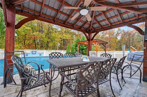 74 Lyndon Road Fishkill NY 12524