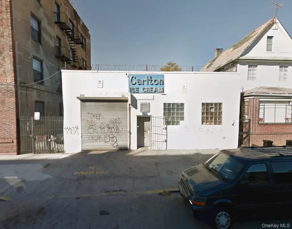34 E 29th Street Brooklyn NY 11226