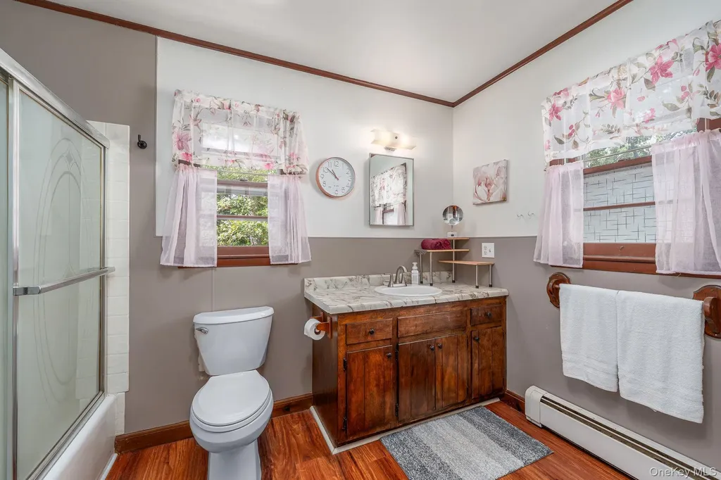 920 Bray Avenue Laurel NY 11948