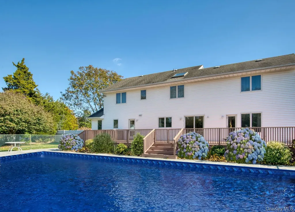7 Sea Breeze Avenue Westhampton NY 11977