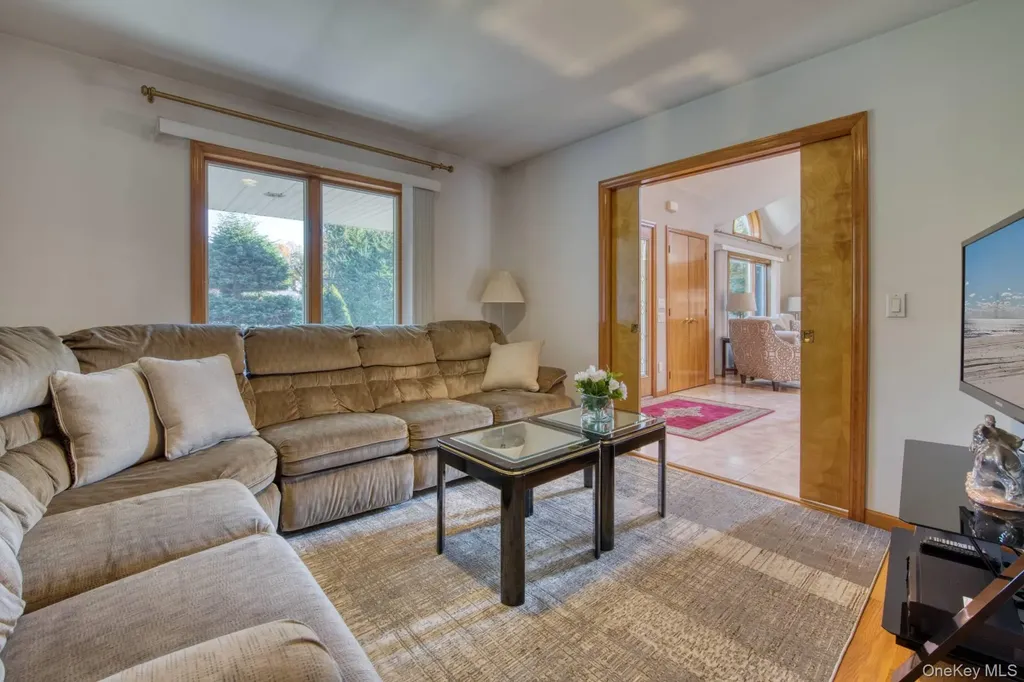 7 Sea Breeze Avenue Westhampton NY 11977