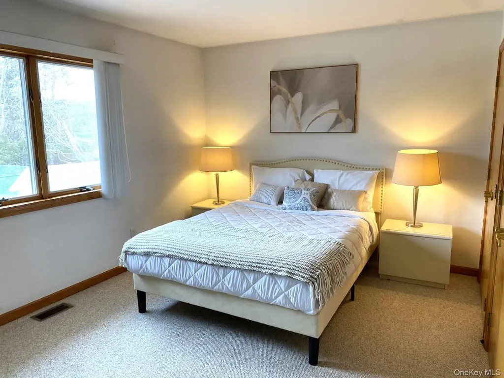 7 Sea Breeze Avenue Westhampton NY 11977