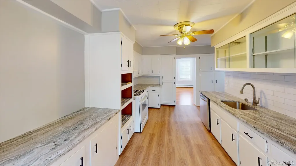 18 Meadow Avenue Suffern NY 10901