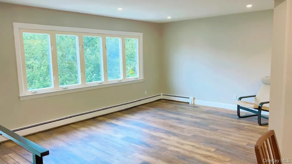 12 Terrace View Road Farmingdale NY 11735