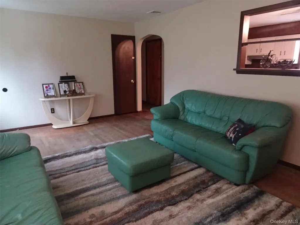 28 Overlook Drive Middlehope NY 12550